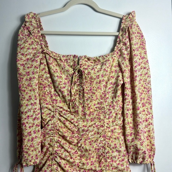 Hello Molly Floral Mini Dress - Picture 9 of 16